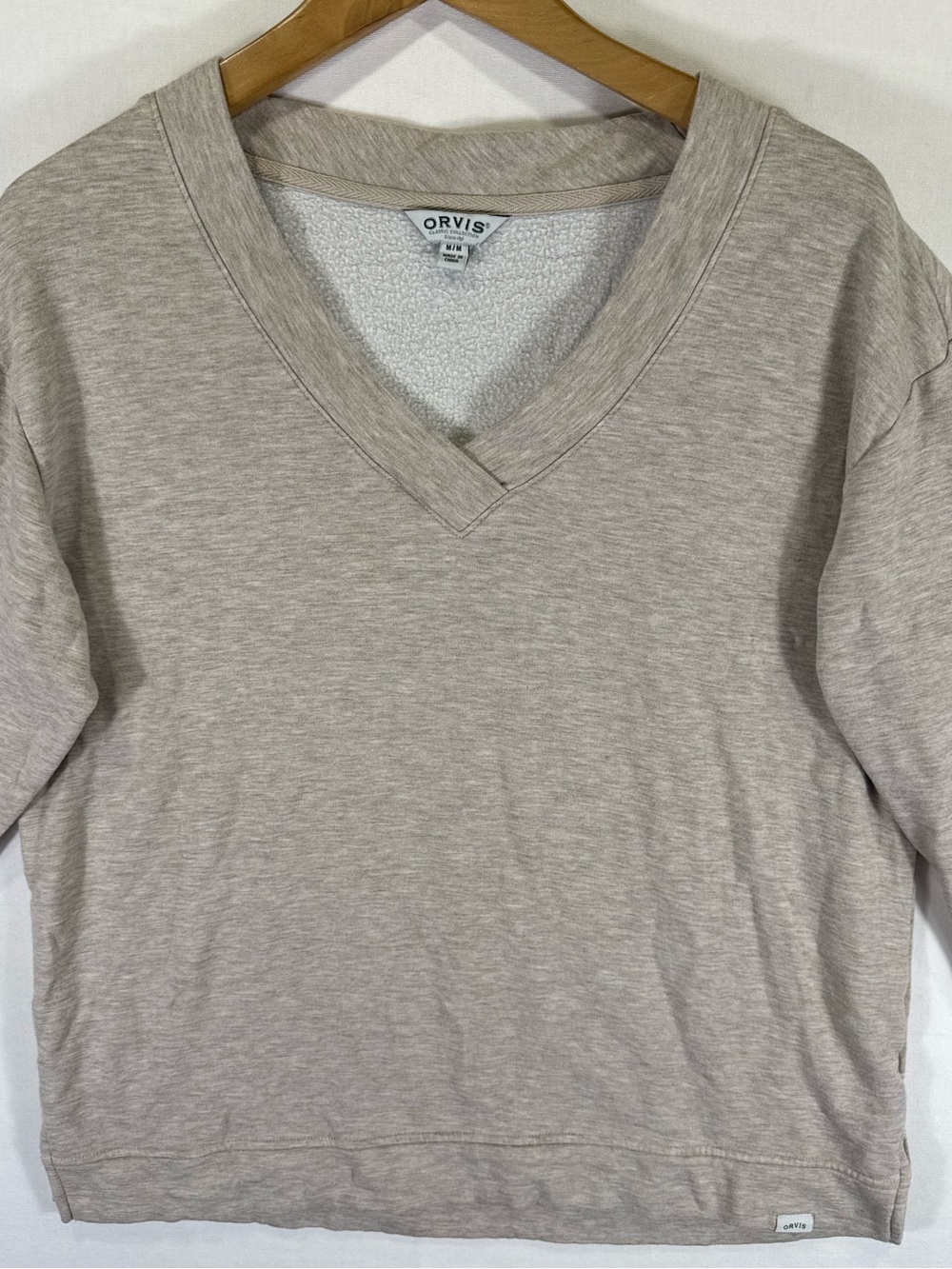 Orvis Women's V-Neck Sweater in Heathered Taupe